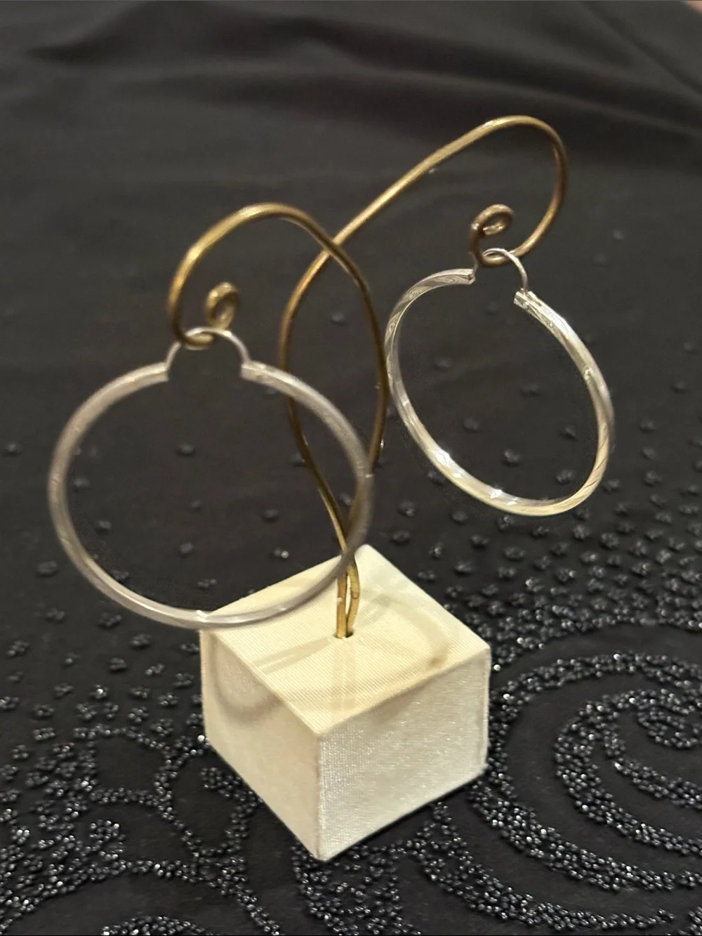 Vintage Classic sterling Silver Hoop Earrings - Elegant Women Jewelry